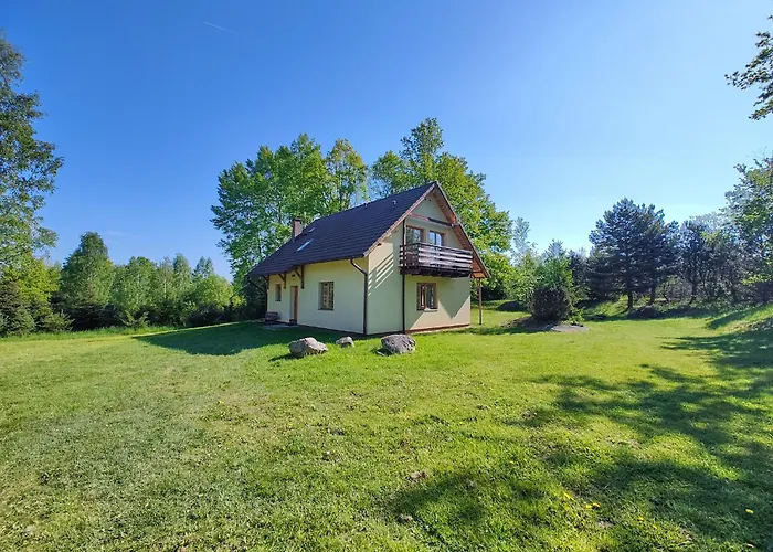 - Srebrny Ferienhaus Staniszow