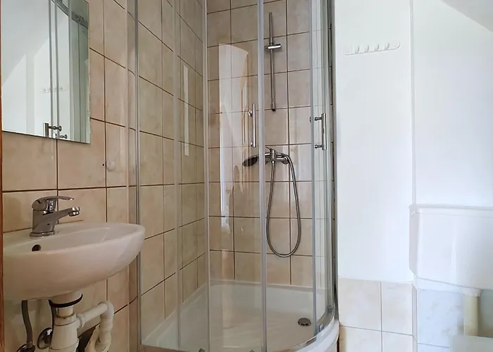 - Srebrny Ferienhaus Staniszow